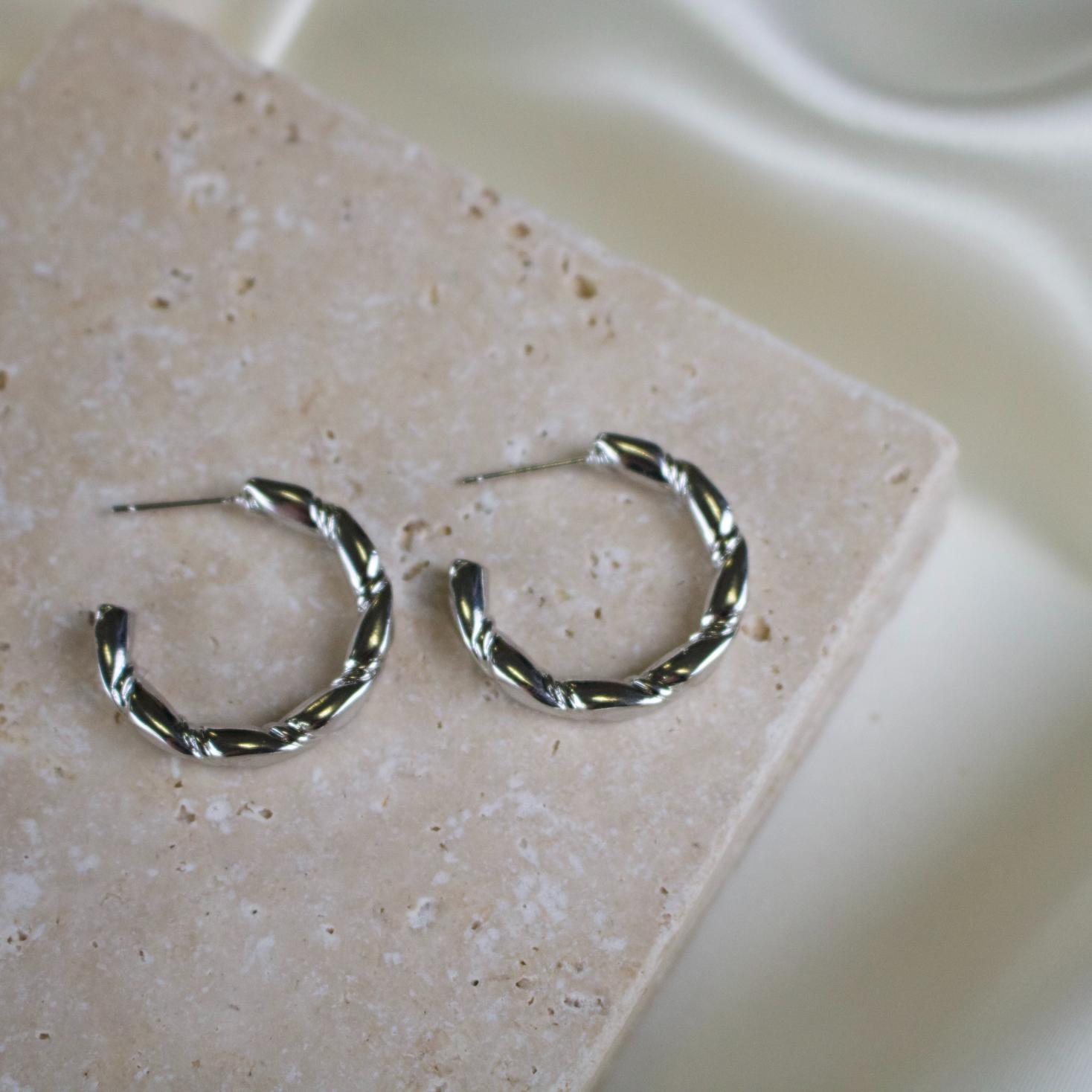 Silvi // Textured Hoop Earrings