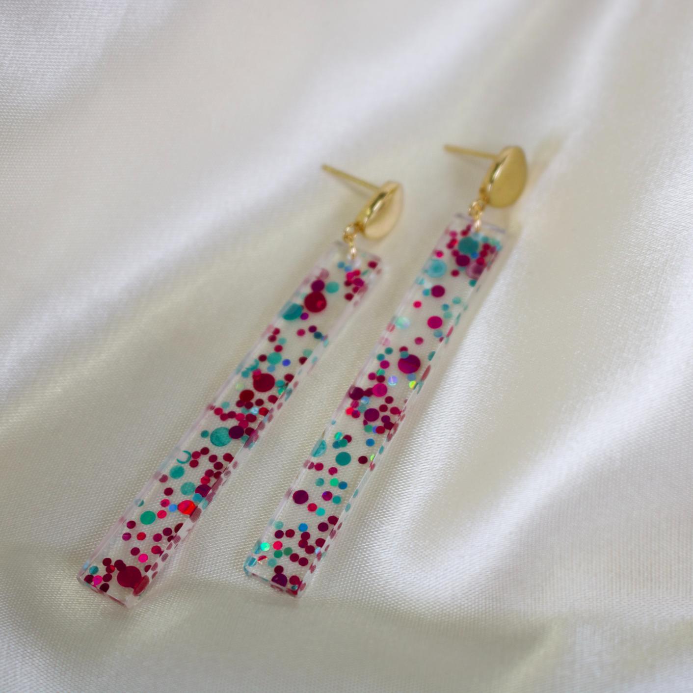 Nora // Confetti Bar Charm Earrings