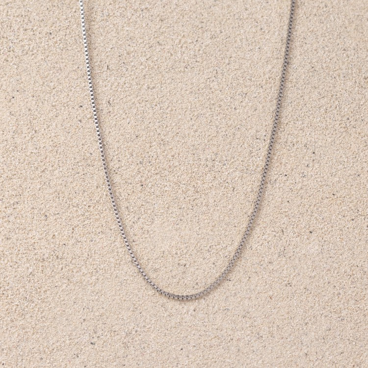 Maeve // Box Chain Layering Necklace