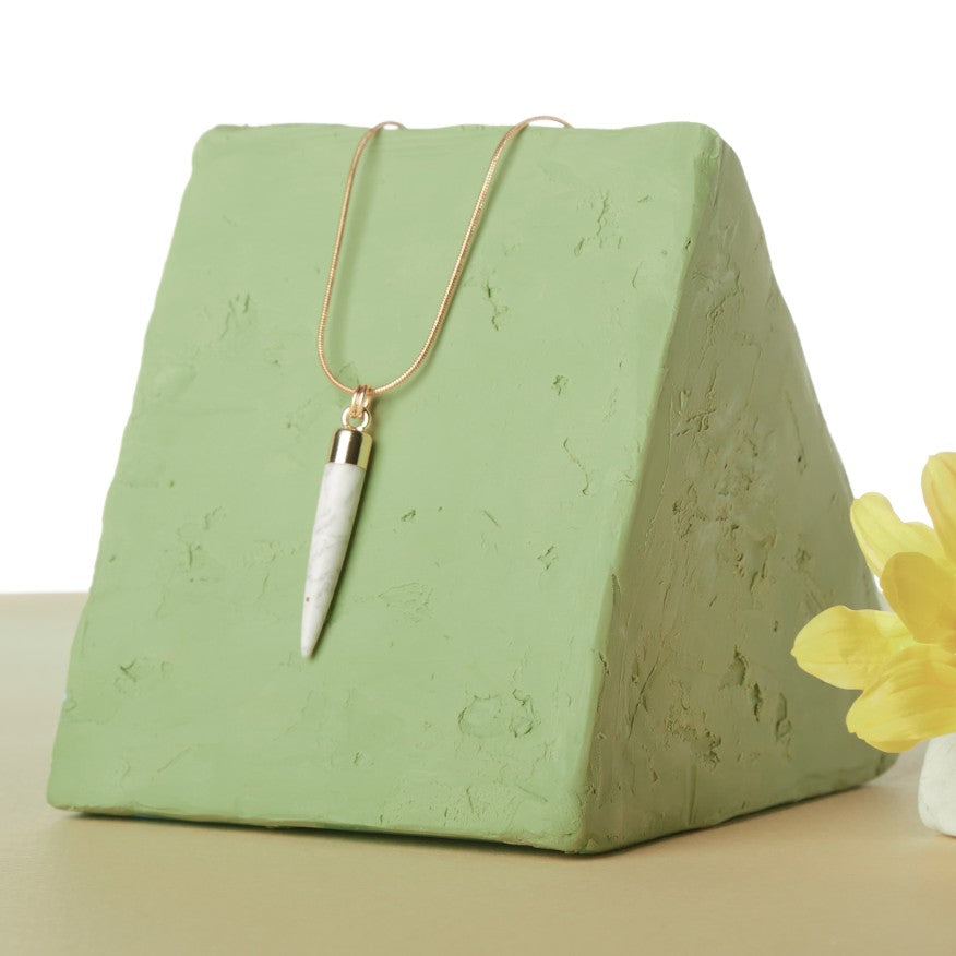 Blythe // Gold Howlite Necklace