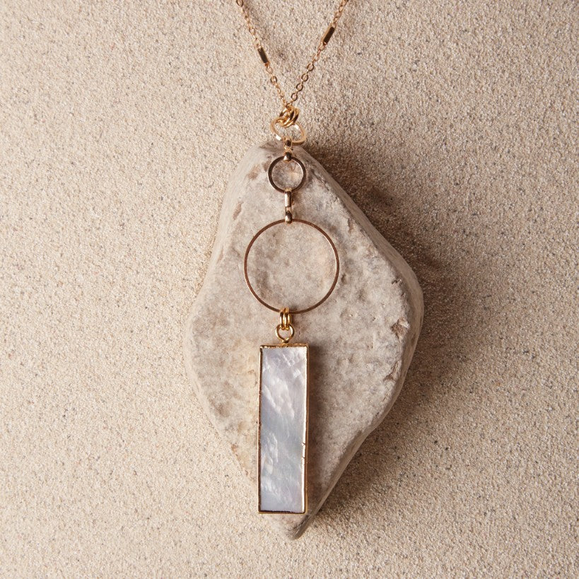 Joelle // White Shell Bar Necklace