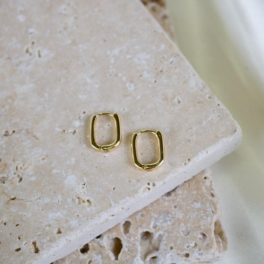 Harp // Mini huggie hoops