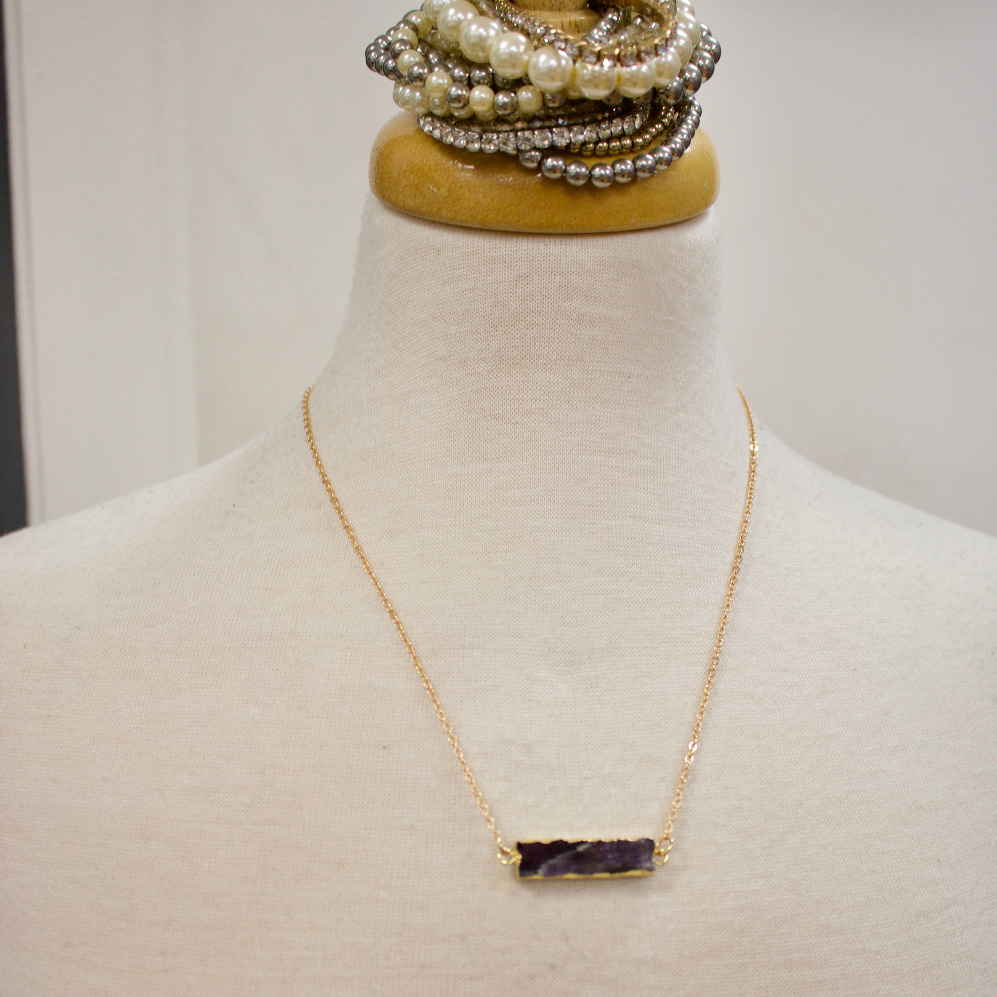 N021 - Amethyst bar necklace