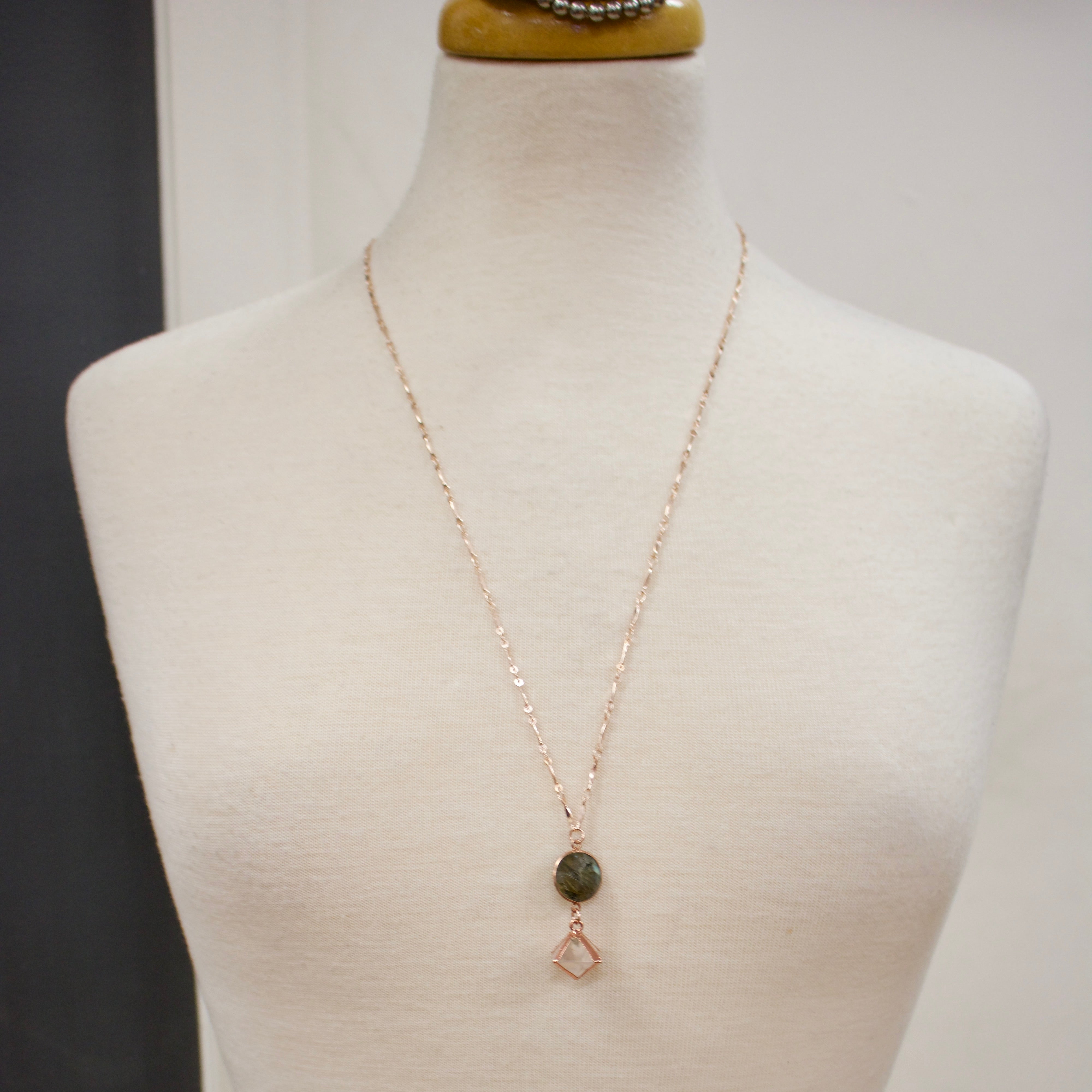 N007 - Rose Gold Clear Quartz & Labradorite Necklace