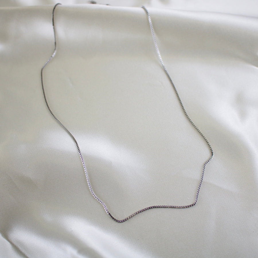 Maeve // Box Chain Layering Necklace