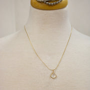 N034 - Clear glass teardrop pendant necklace