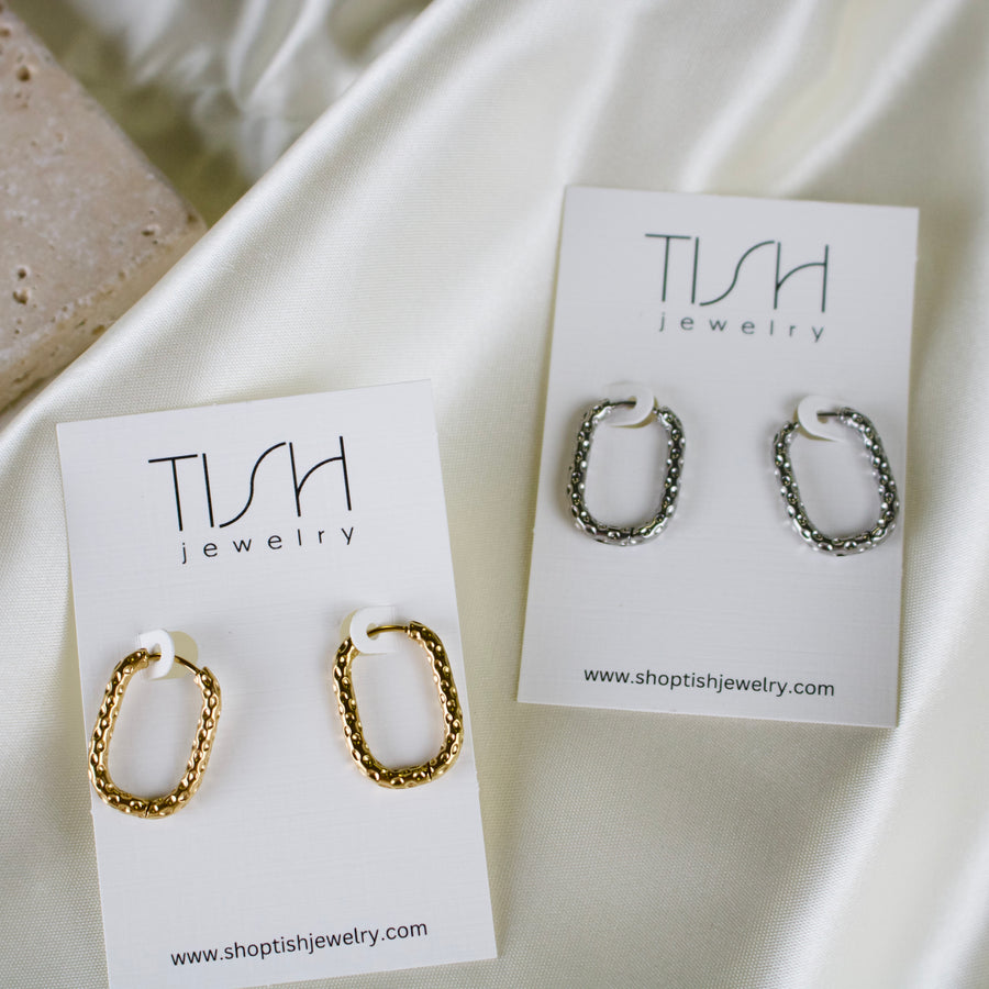 Bayley // Hammered Oval Hoop