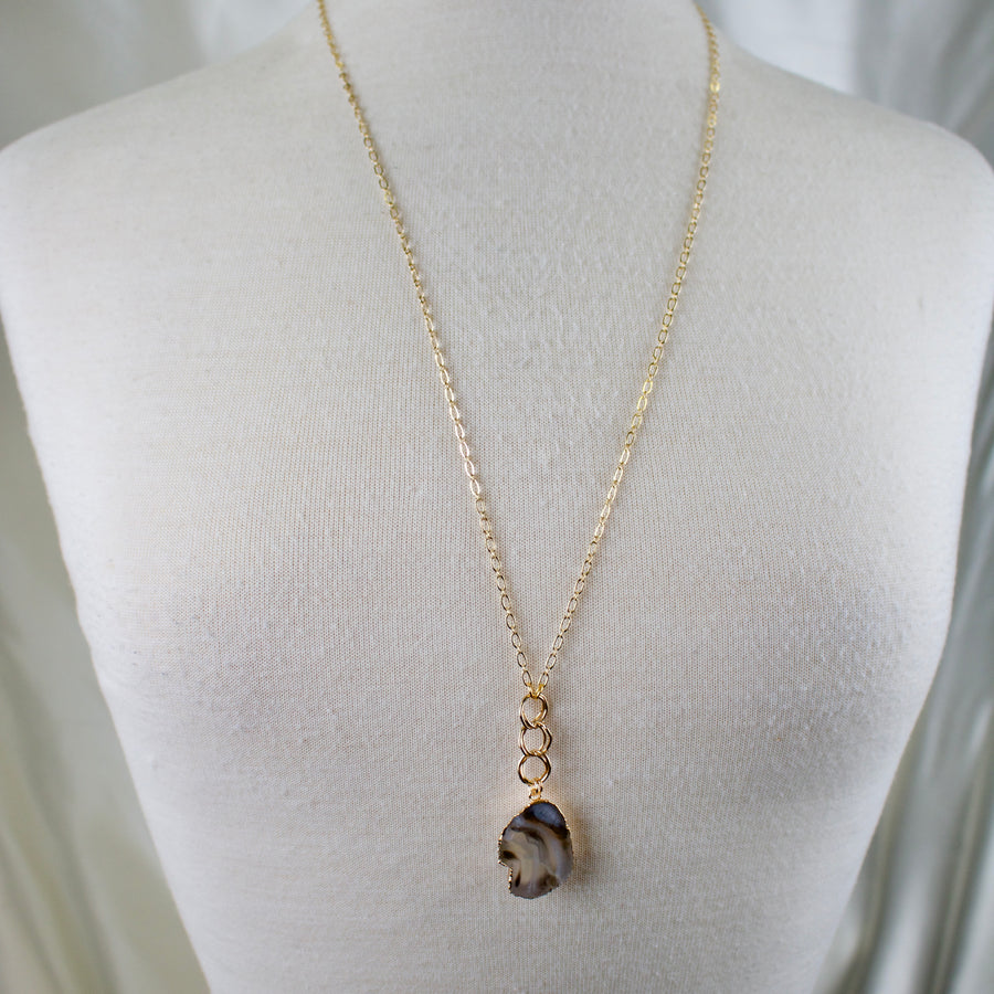 Tess // Agate Slice Necklace