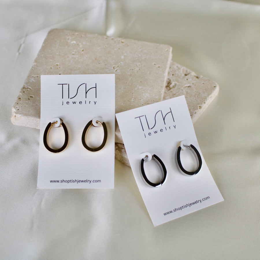 Cyprus // High Polished Chunky Flat Oval Hoop