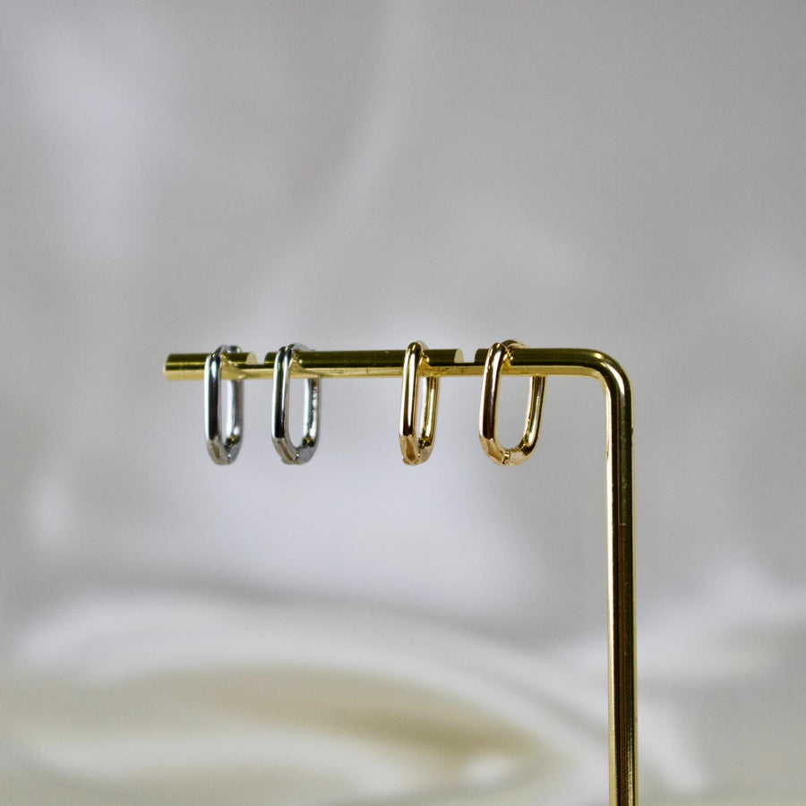 Harp // Mini huggie hoops