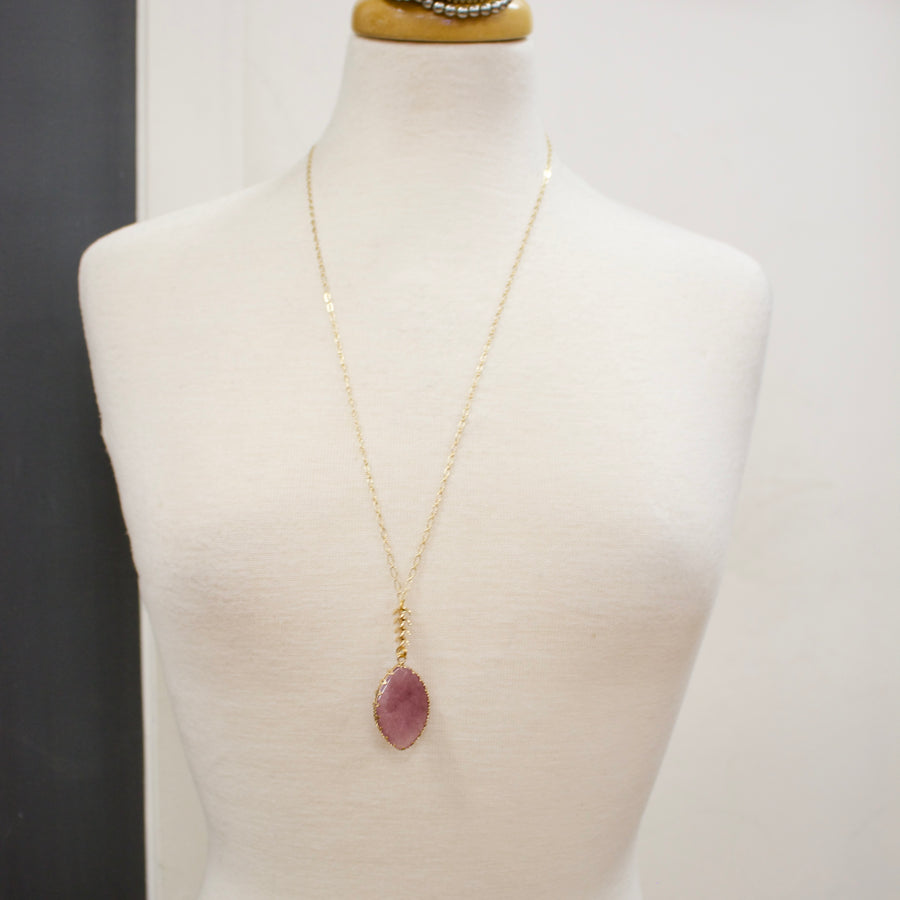 N004 - Strawberry Quartz Pendant necklace