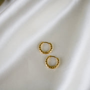 Kimi // Textured Round Huggie Hoops