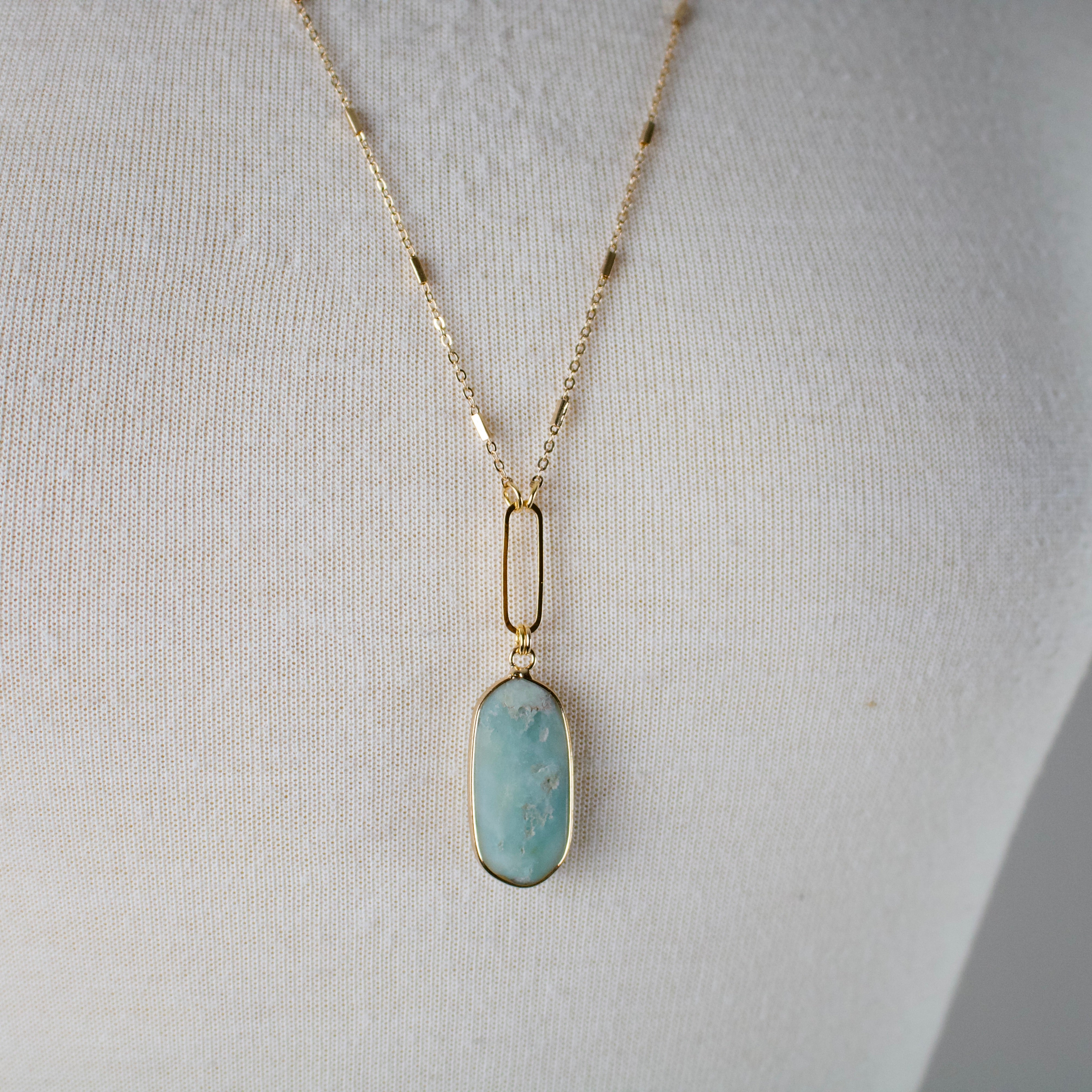 N10 - Oval Amazonite Pendant Necklace