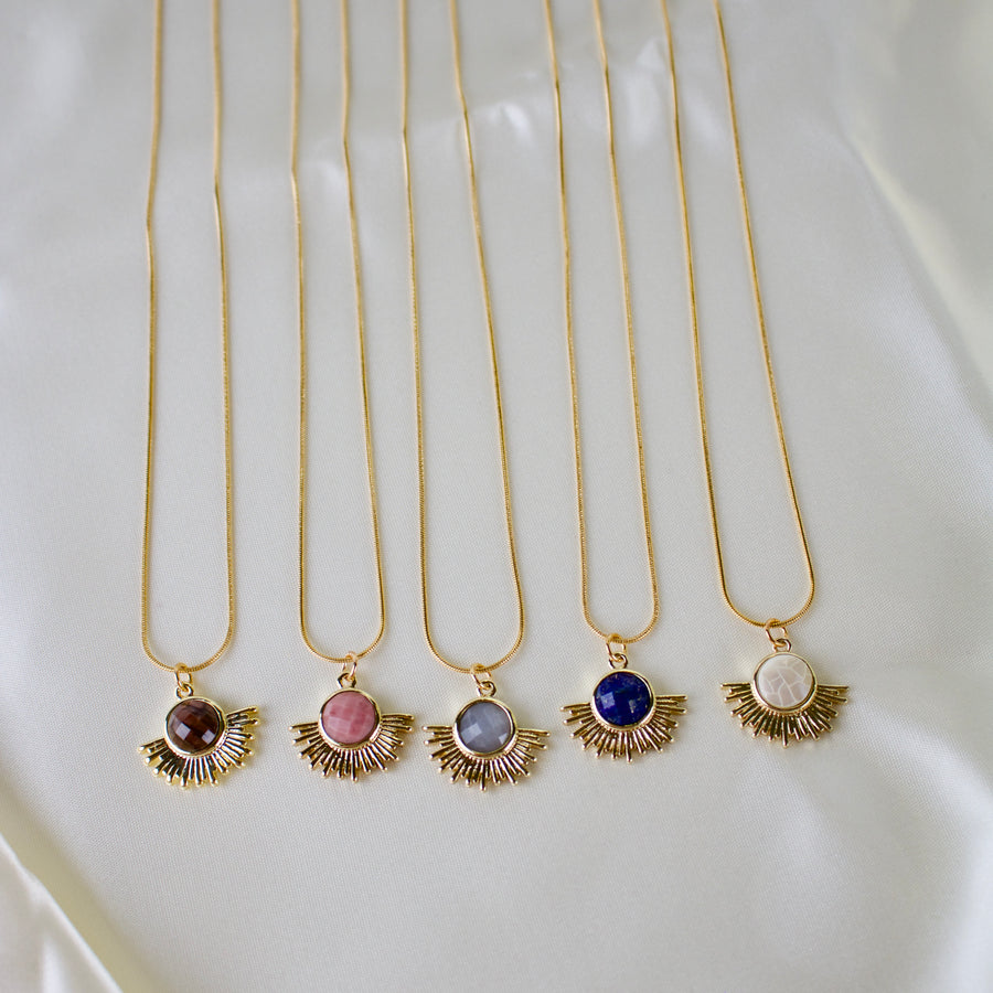 N005 - Starburst necklace