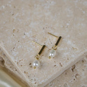 Pearle // Single Pearl Bar Stud Earrings