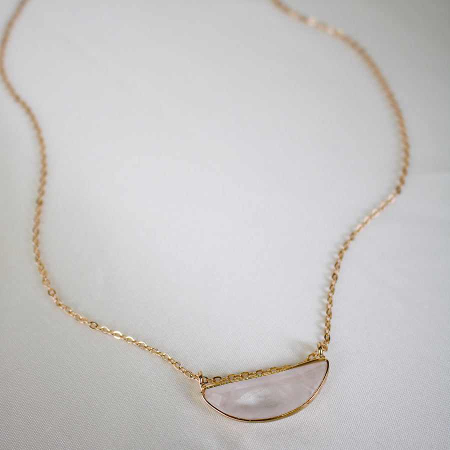 Luna // Quartz Short Gold Necklace