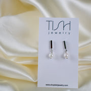 Pearle // Silver Single Pearl Bar Stud Earrings