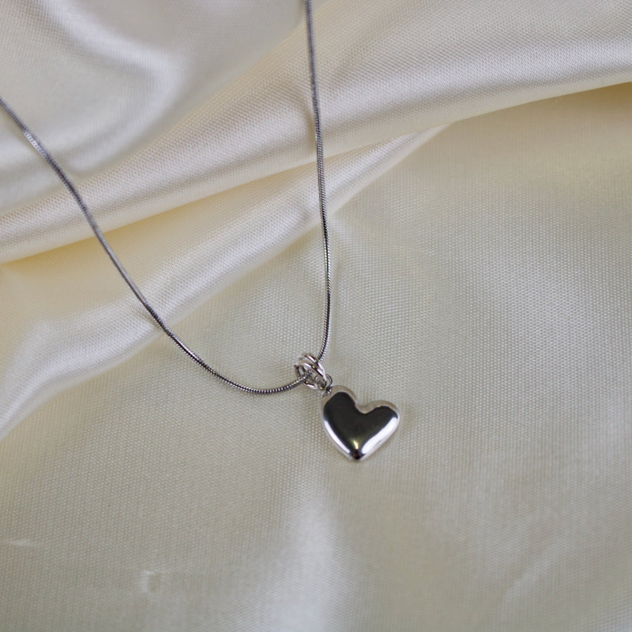 Malia // Puffed Heart Necklace