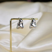 Capri // Silver Hammered Wave Earrings