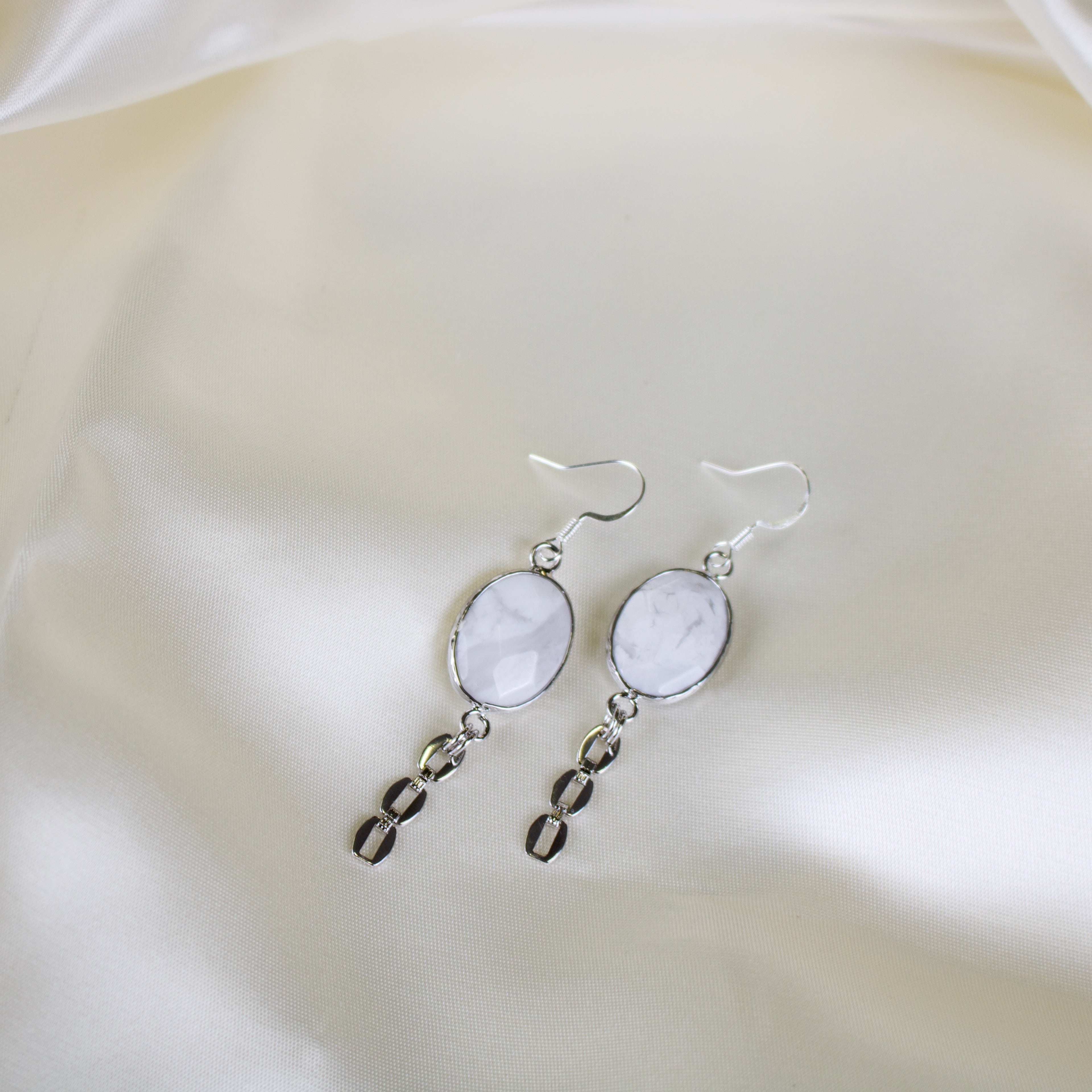 Willow // White Howlite Dangle Earrings
