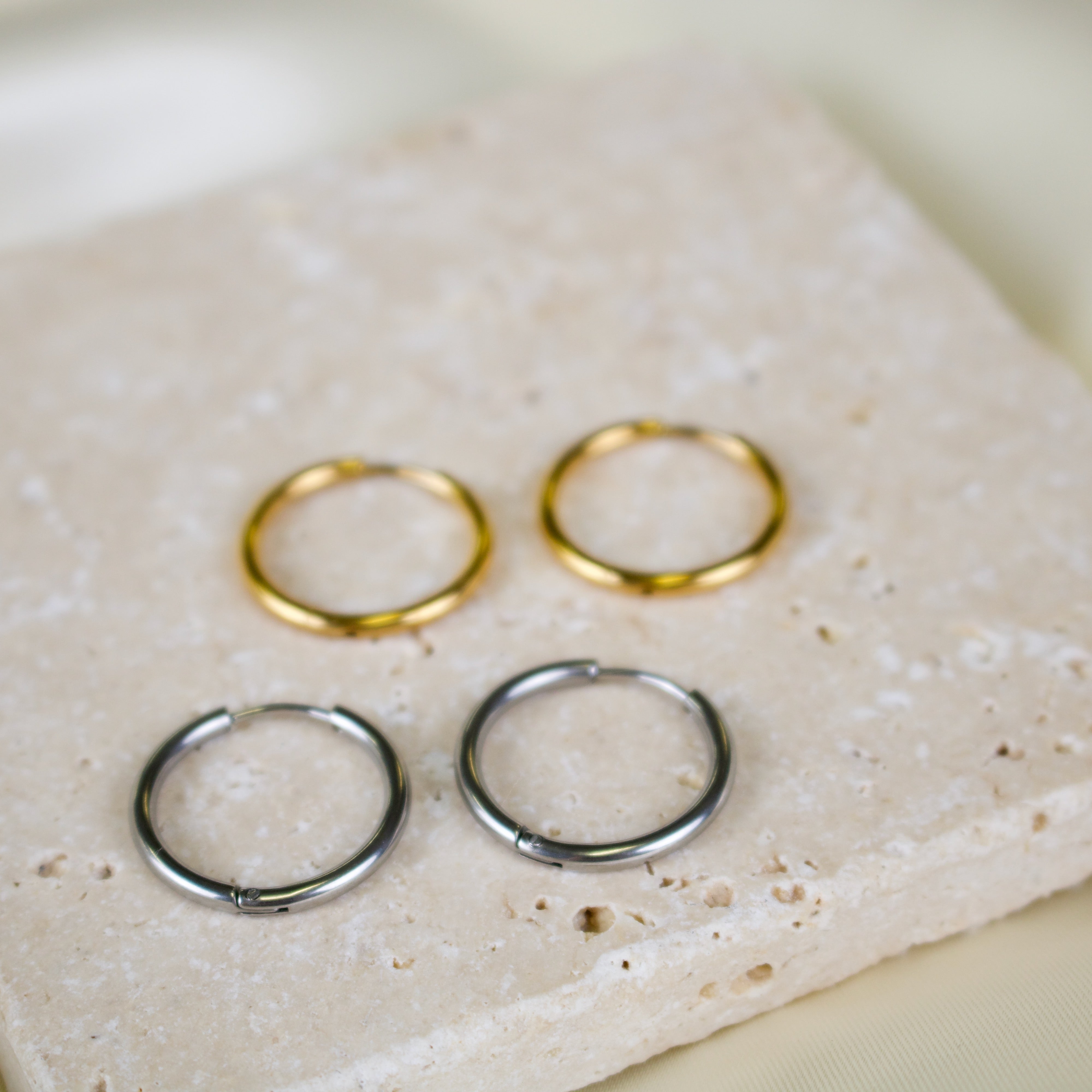 Sage // Simple Round Hoops