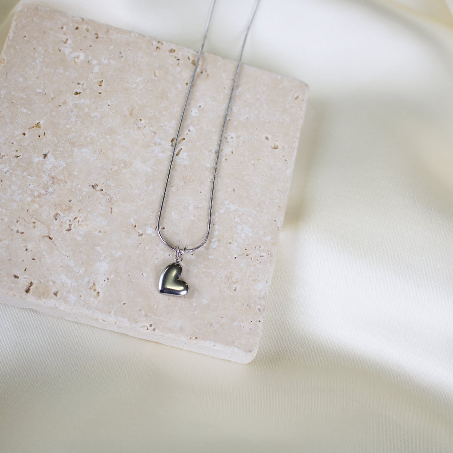 Malia // Puffed Heart Necklace