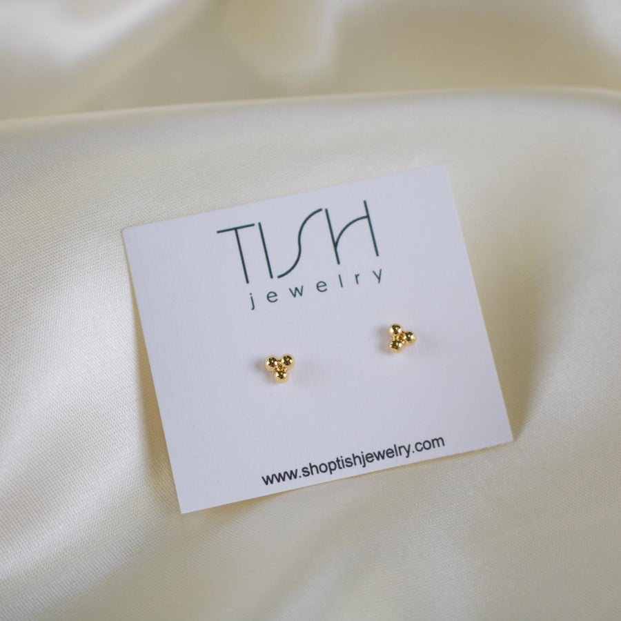 Trinity // 3 Ball Triangle Stud