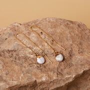 Les // White howlite threader earrings